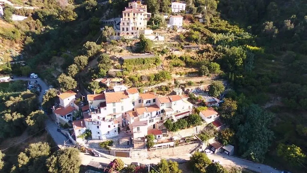 Apartment Villa D'Arte Mortola Superiore